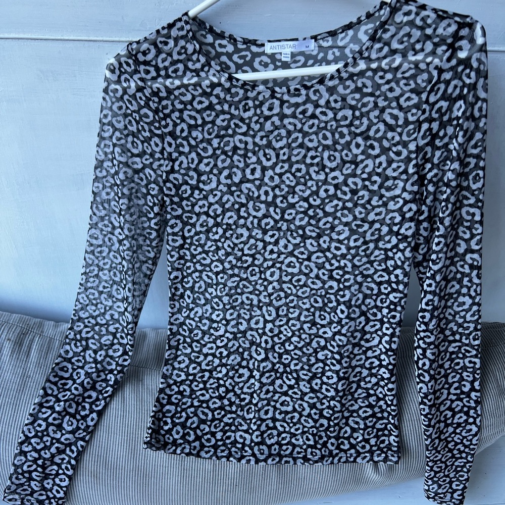 Antistar beautiful top.